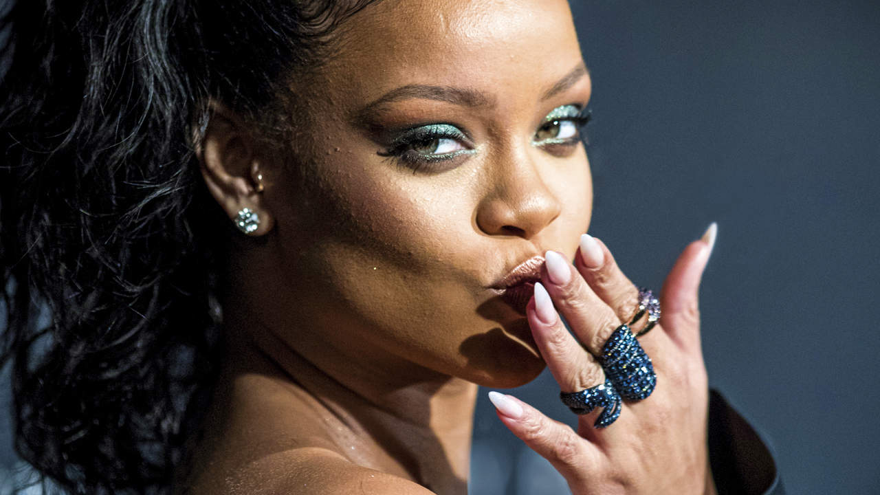 Рианна Луи Виттон. Рианна Фенти личная жизнь. Rihanna сегодня.